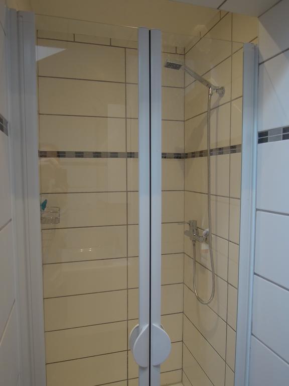Salvesenheim Apartment Таренц Стая снимка