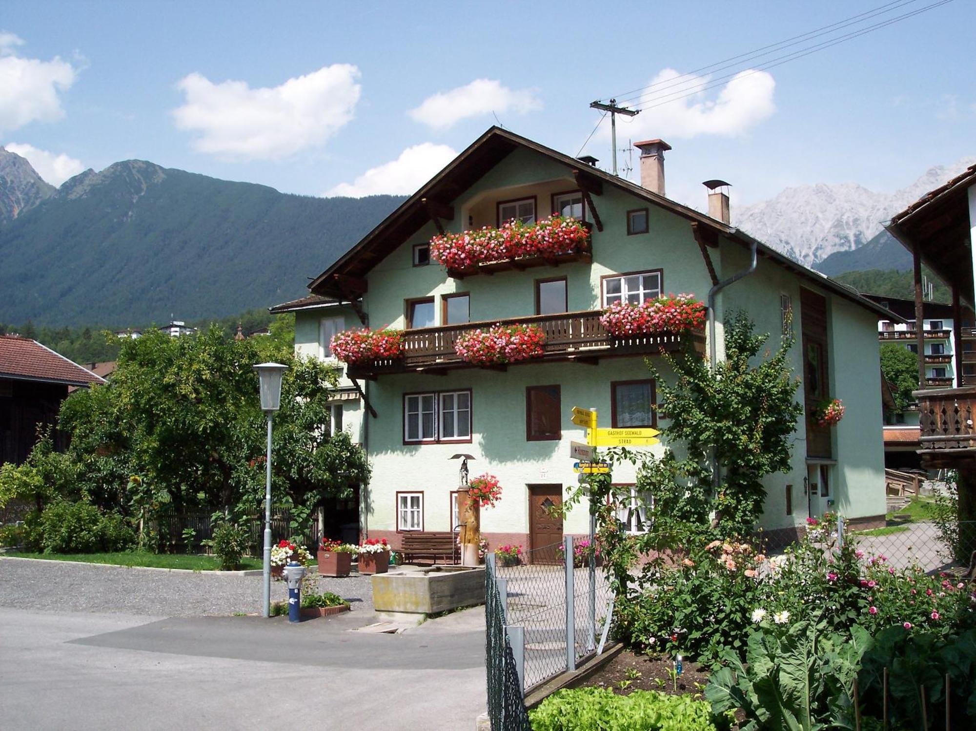 Salvesenheim Apartment Таренц Екстериор снимка