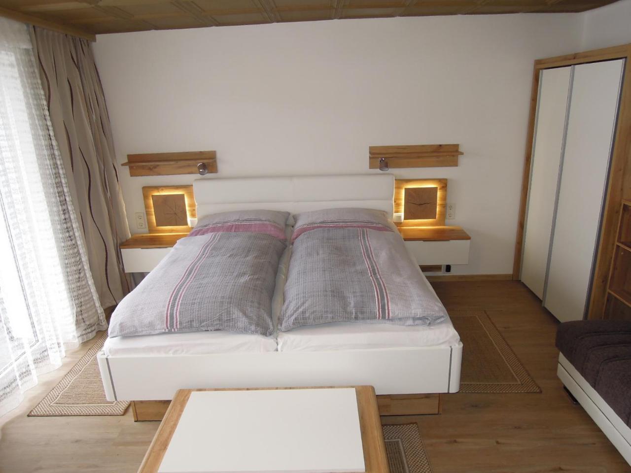 Salvesenheim Apartment Таренц Екстериор снимка